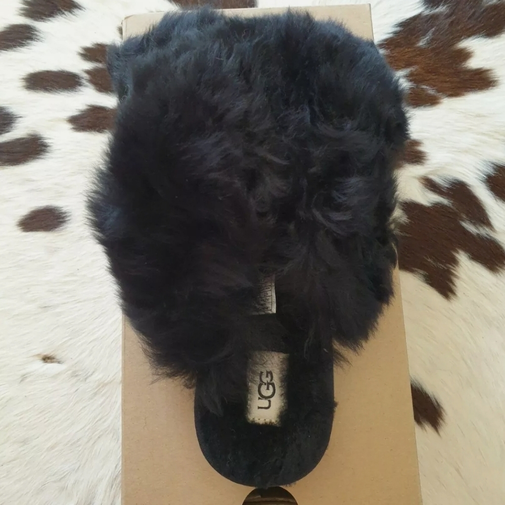 Authentic UGG Fuzzalicious Sheepskin Shearling Soft Fur Fluffy Slippers AU 5 - Picture 7 of 12